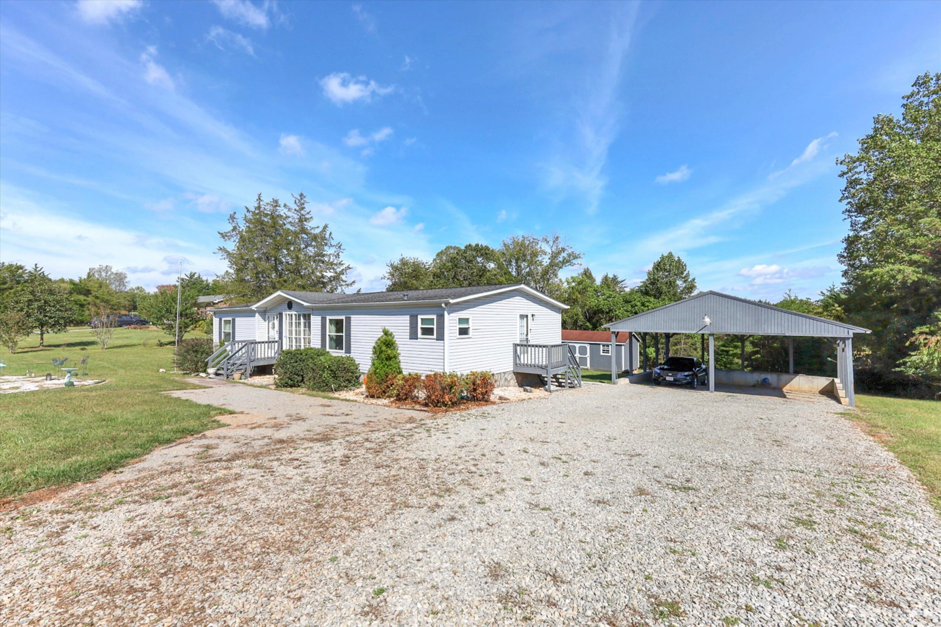 545 BLACK ROCK RD - Photo 2