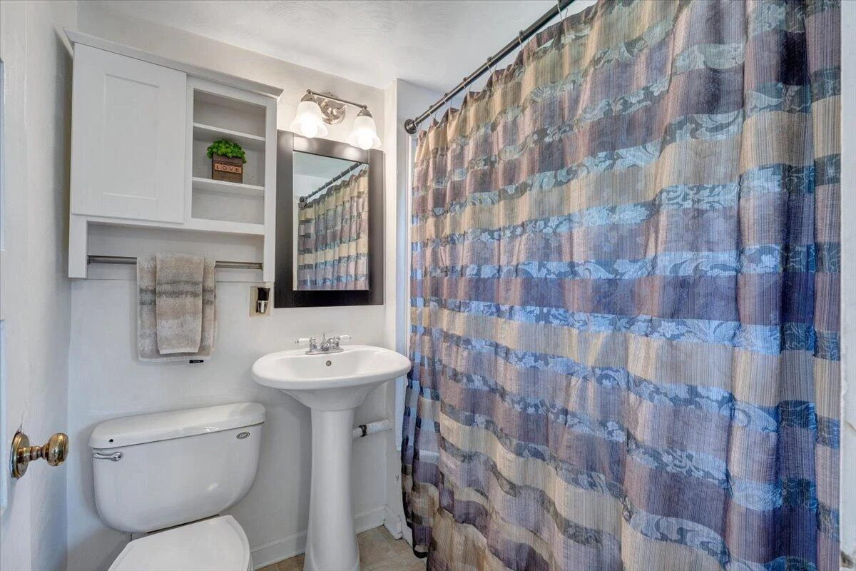 3647 Ventnor RD SE - Photo 13