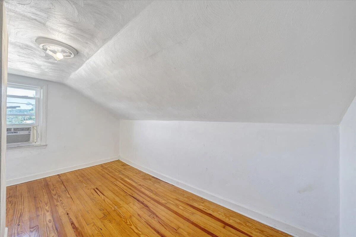 3647 Ventnor RD SE - Photo 21