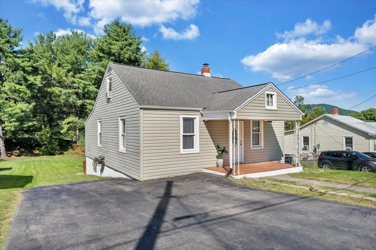 3647 Ventnor RD SE - Photo 34