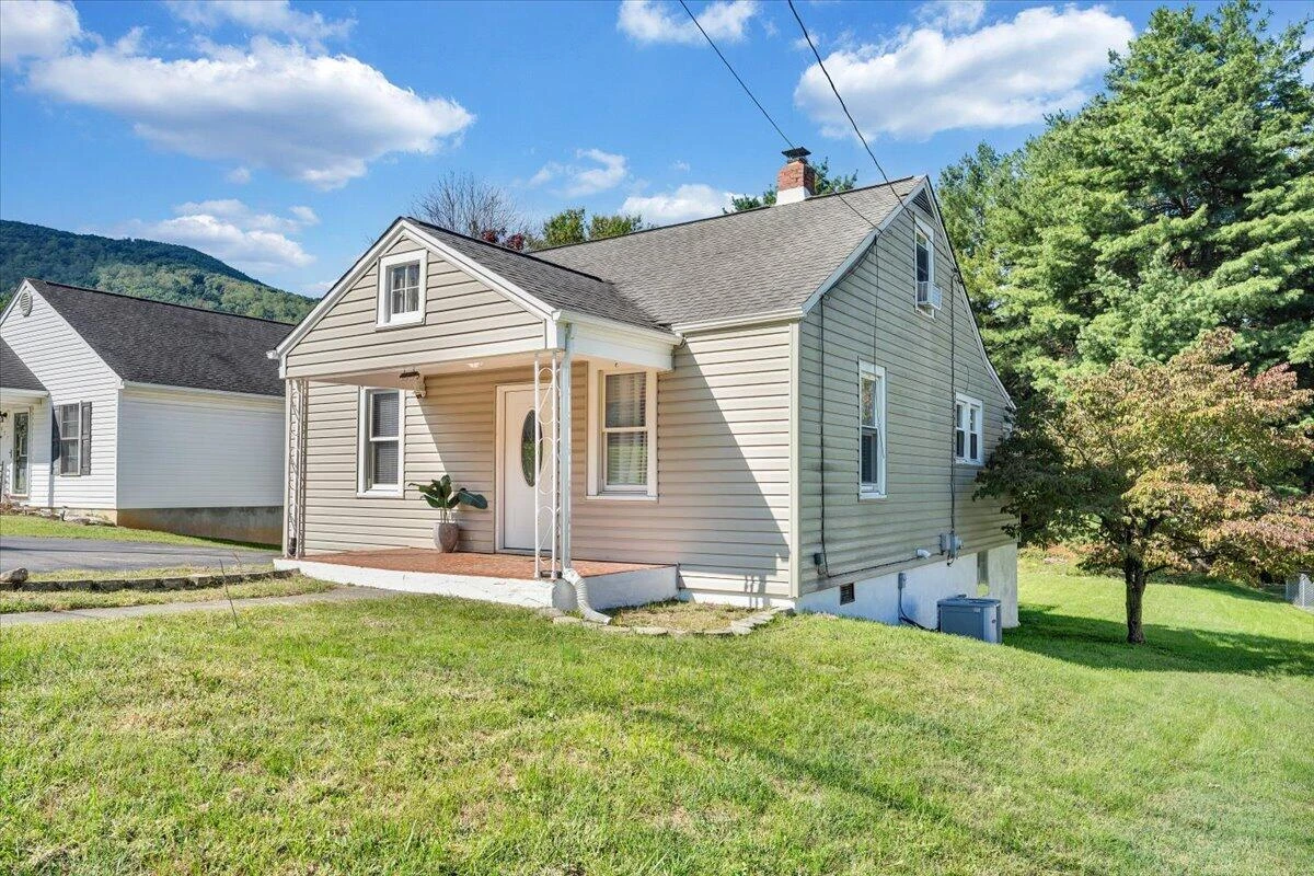 3647 Ventnor RD SE - Photo 38