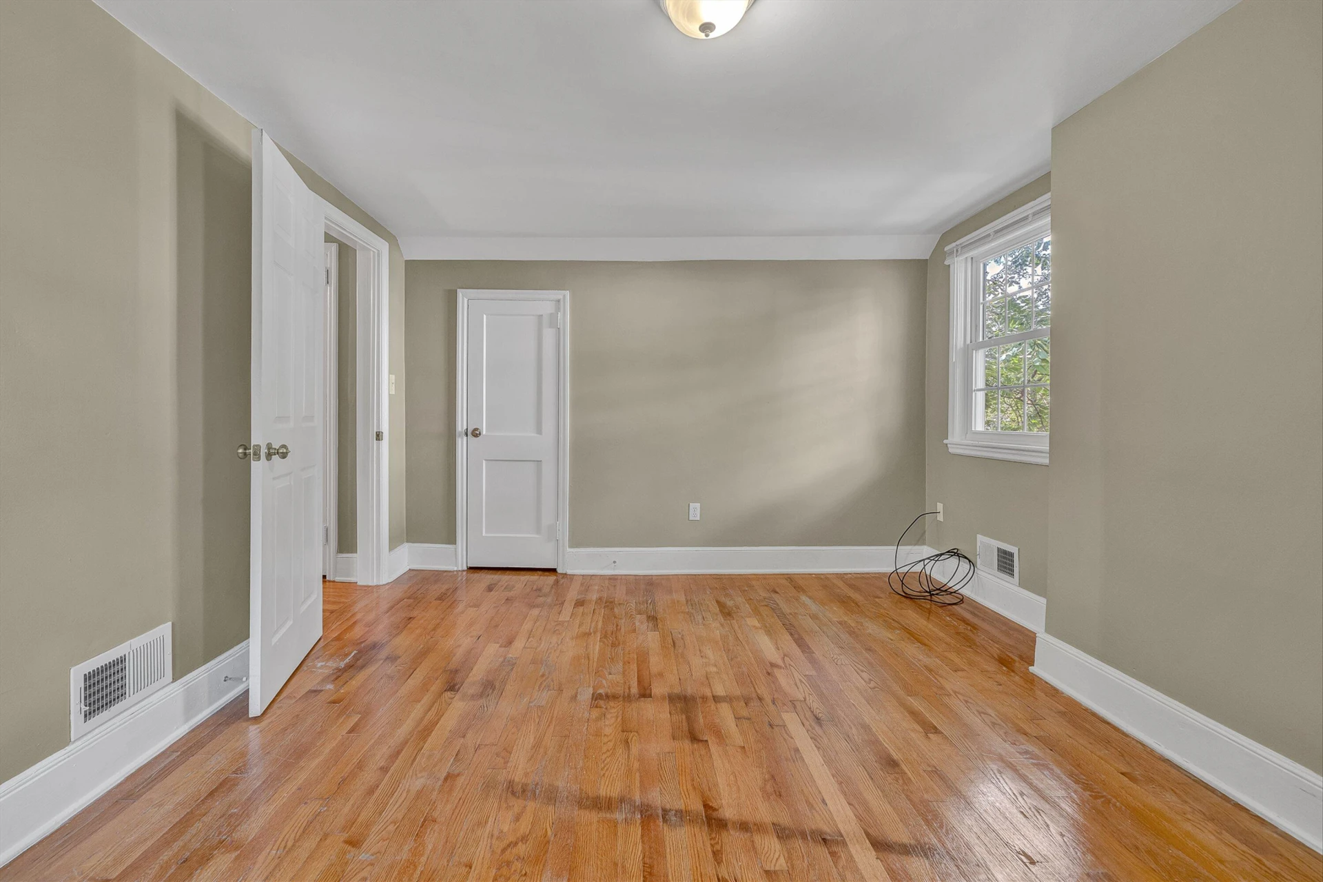 1823 Brandon AVE SW - Photo 27