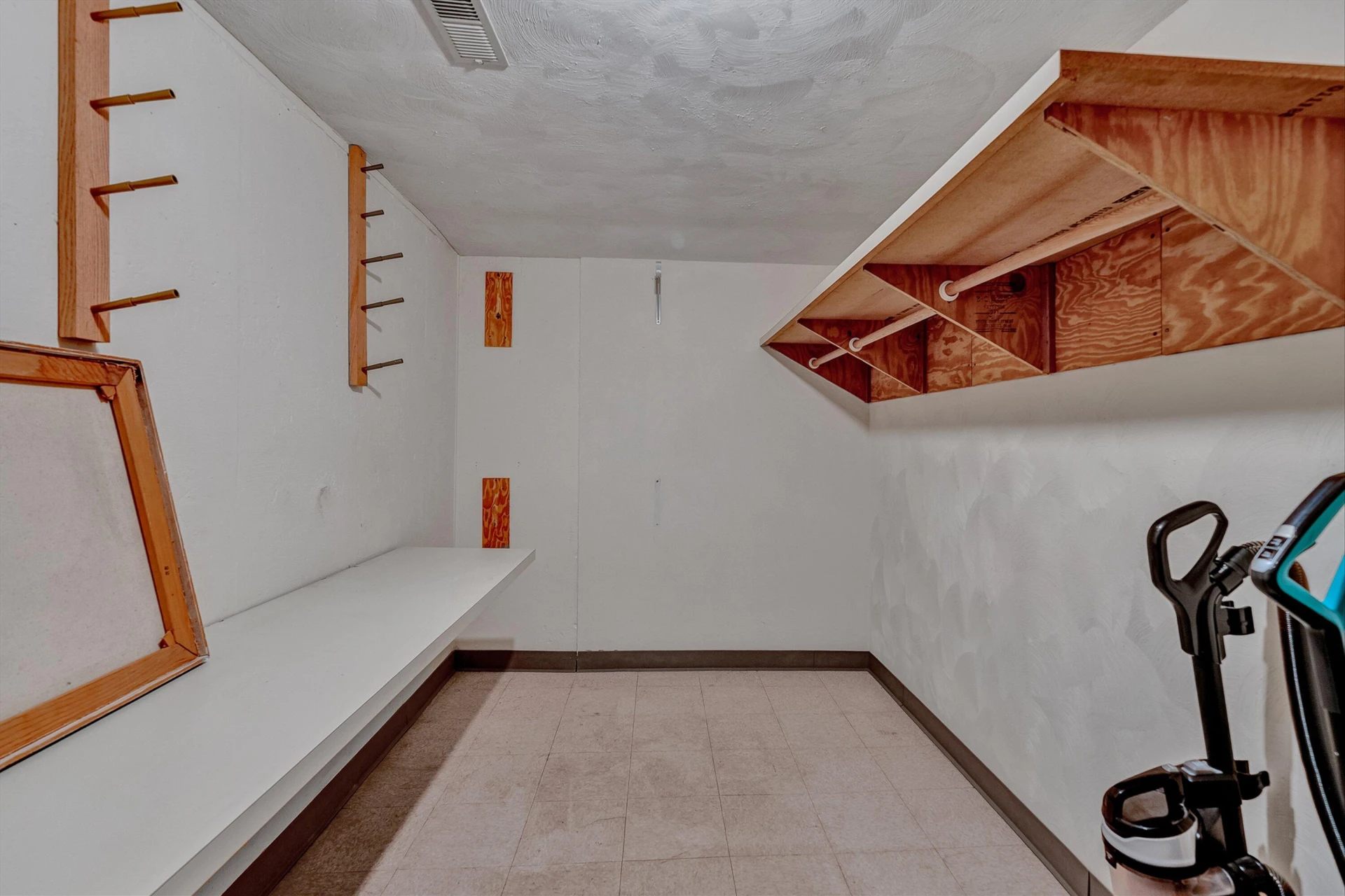 1871 Elbert DR - Photo 42