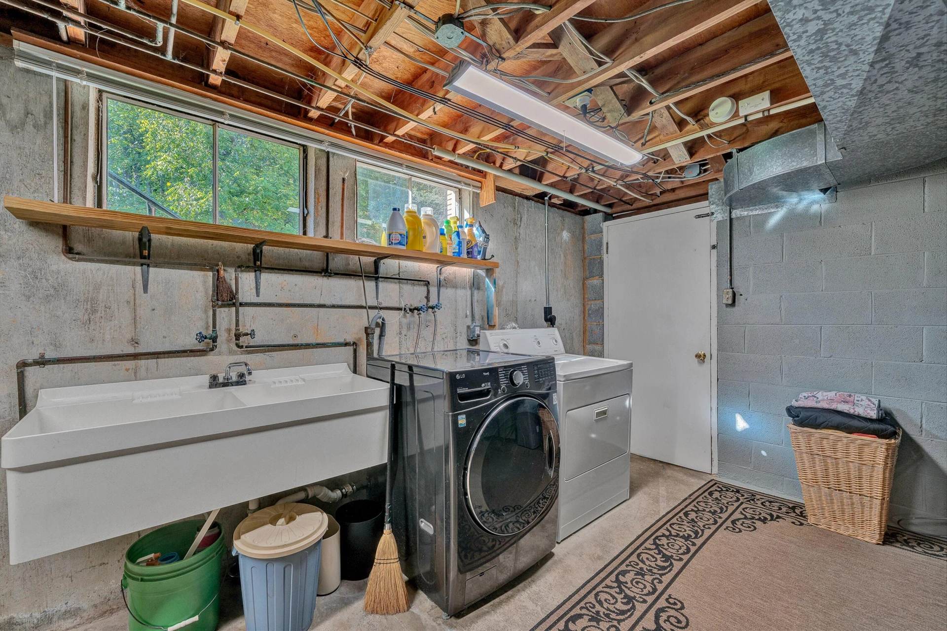 1871 Elbert DR - Photo 44
