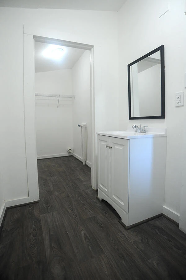 1308 Tazewell AVE SE - Photo 12