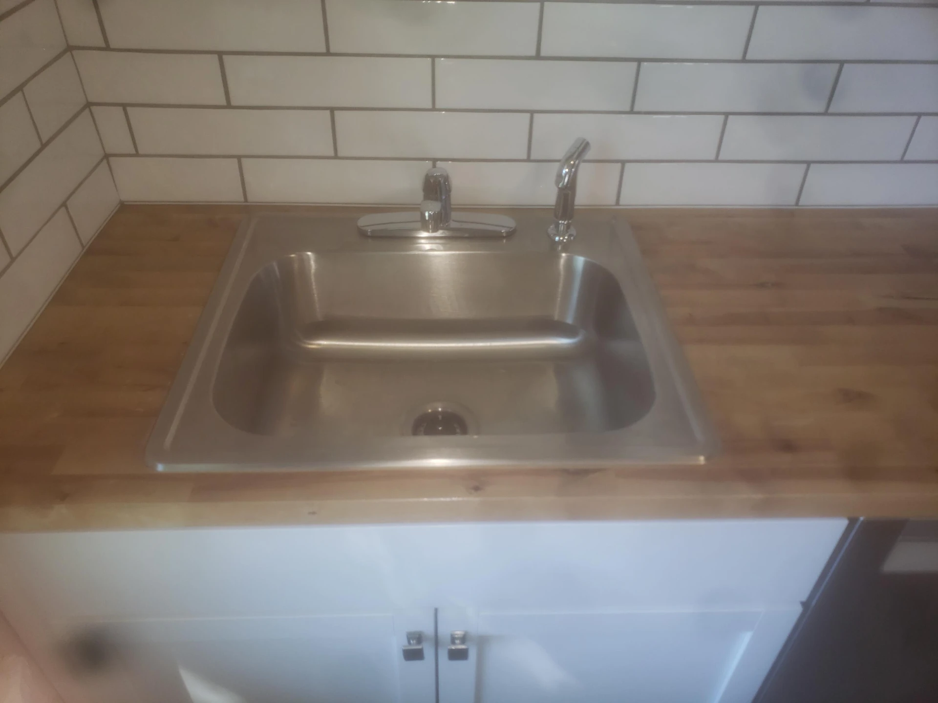 1308 Tazewell AVE SE - Photo 3