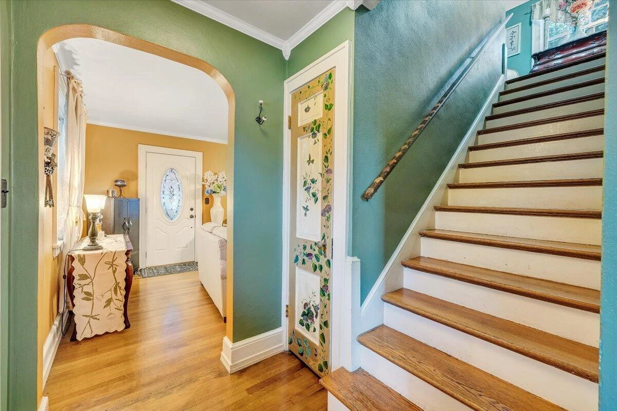 2306 Berkley AVE SW - Photo 4