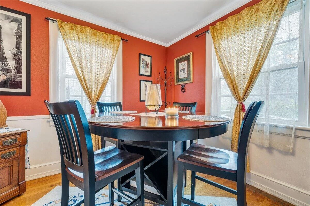 2306 Berkley AVE SW - Photo 11