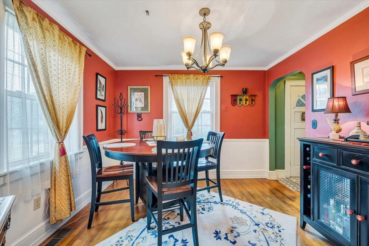 2306 Berkley AVE SW - Photo 12