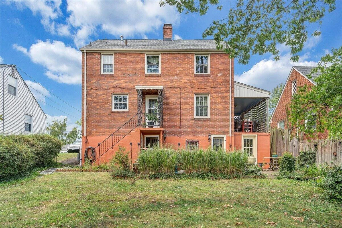 2306 Berkley AVE SW - Photo 36