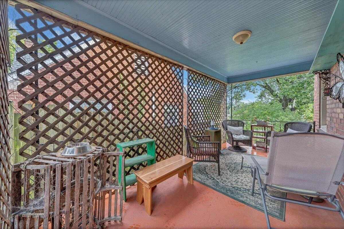 2306 Berkley AVE SW - Photo 41