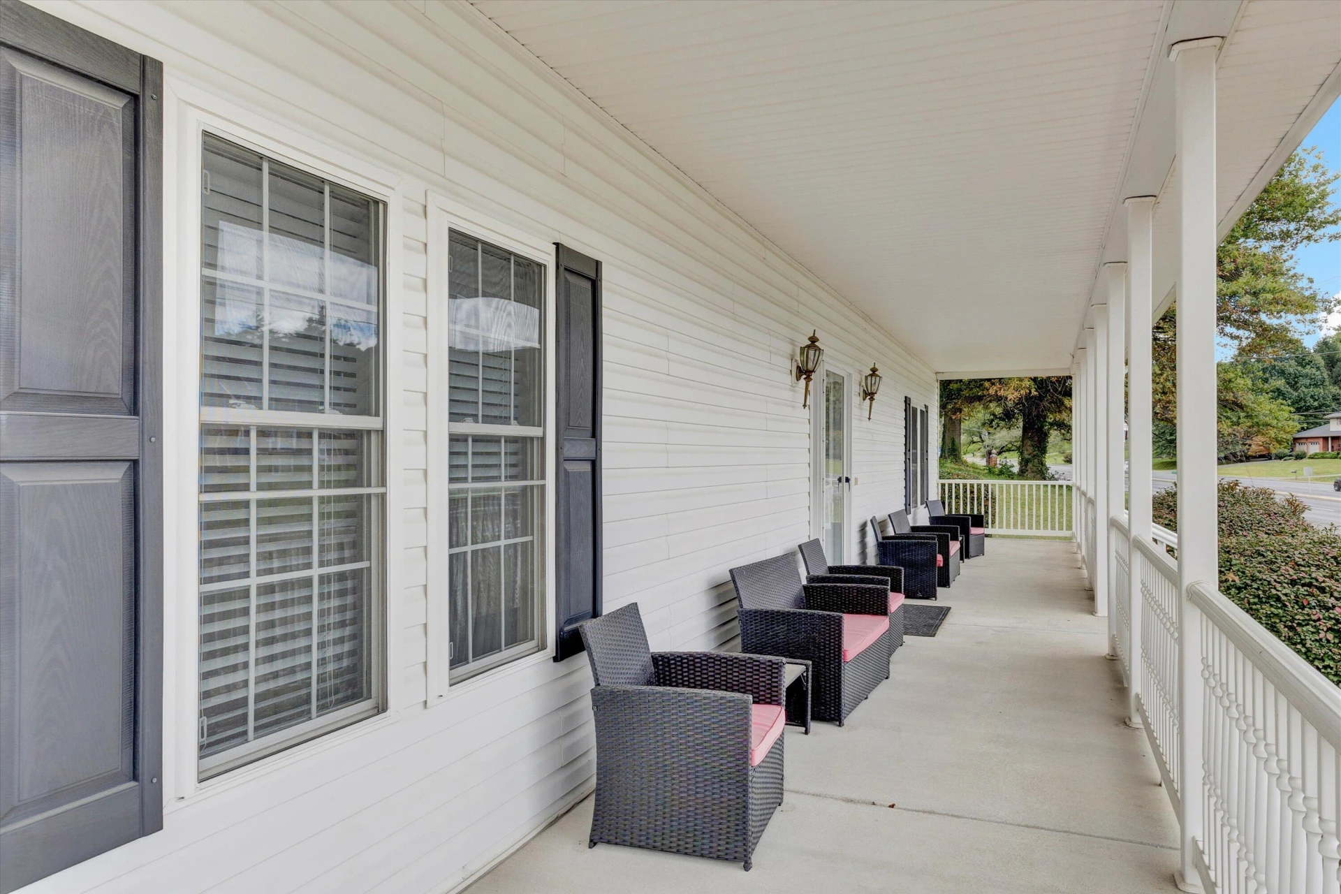 312 E Madison ST - Photo 4