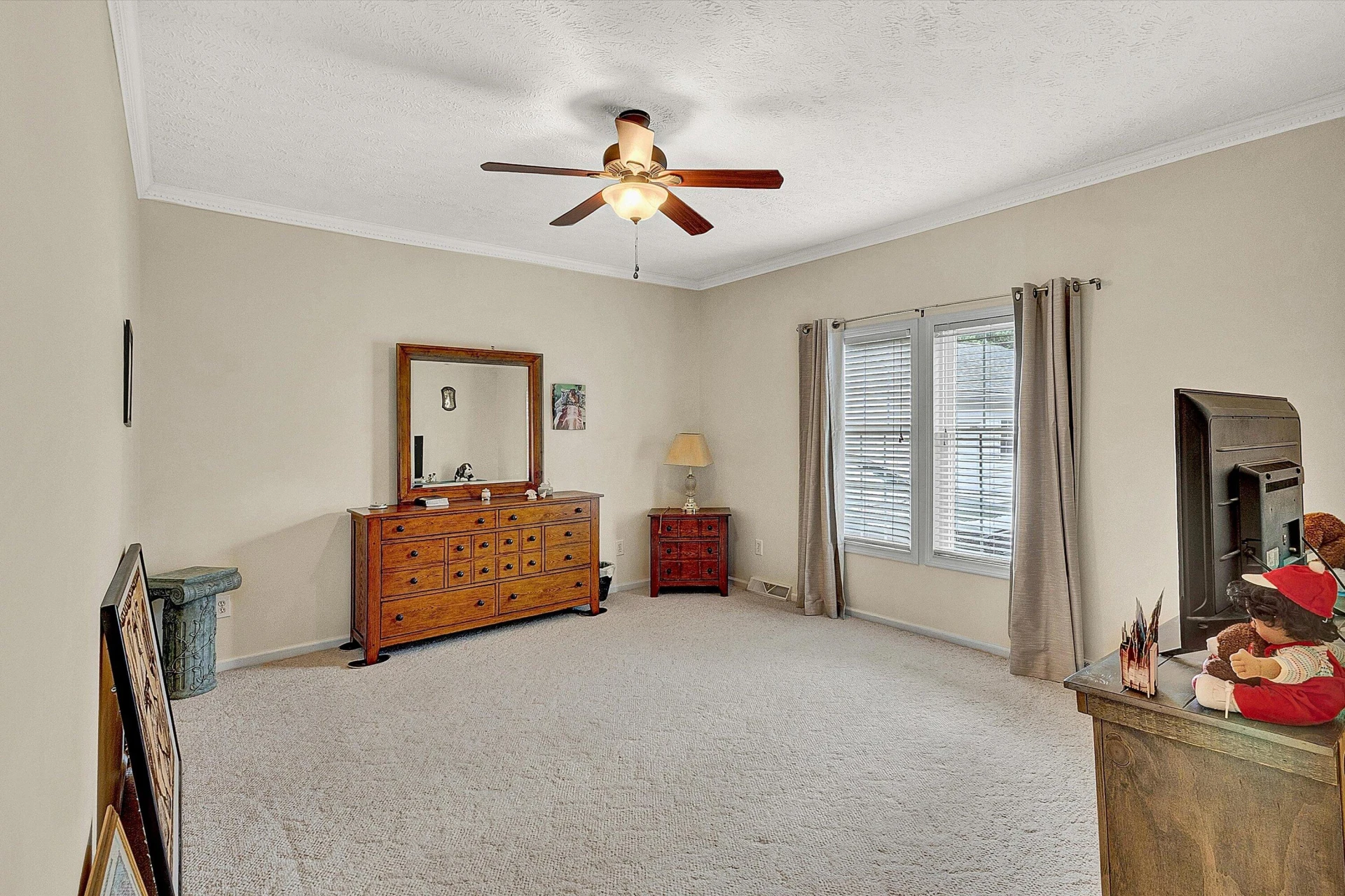 312 E Madison ST - Photo 14