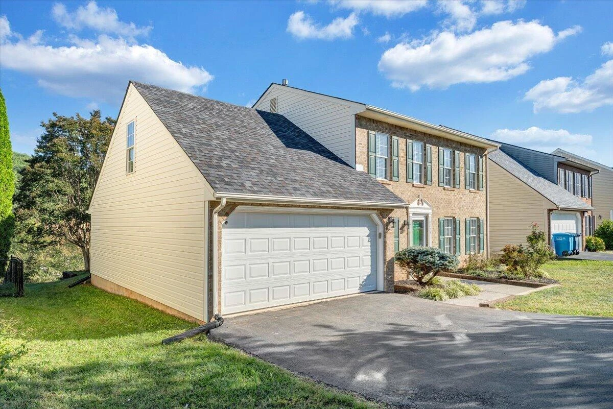 4839 Golfview DR NE - Photo 3