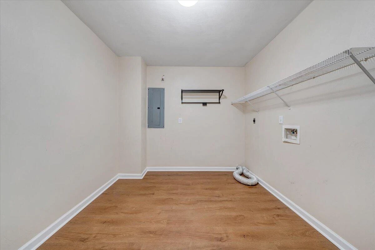 4839 Golfview DR NE - Photo 18