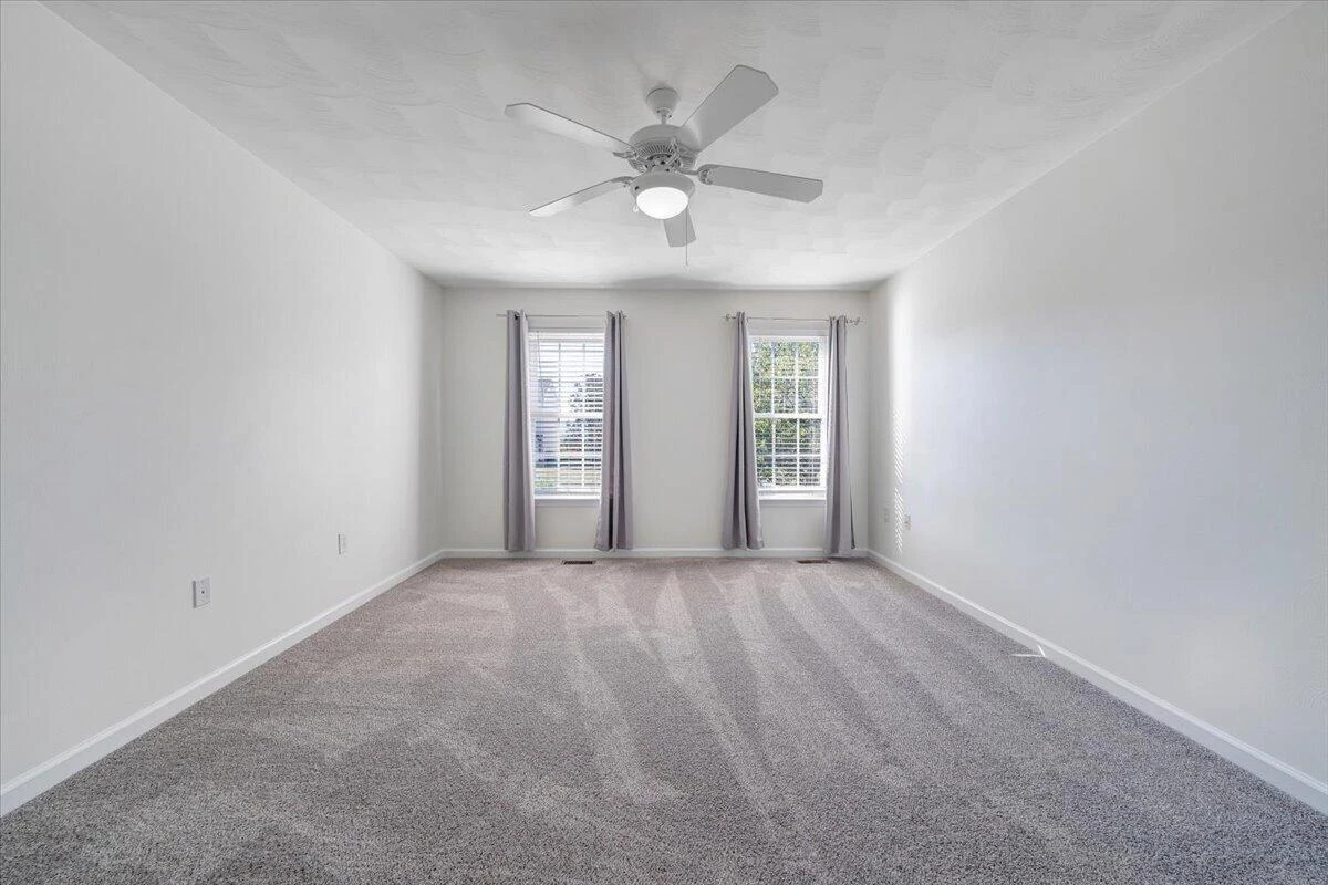 4839 Golfview DR NE - Photo 23