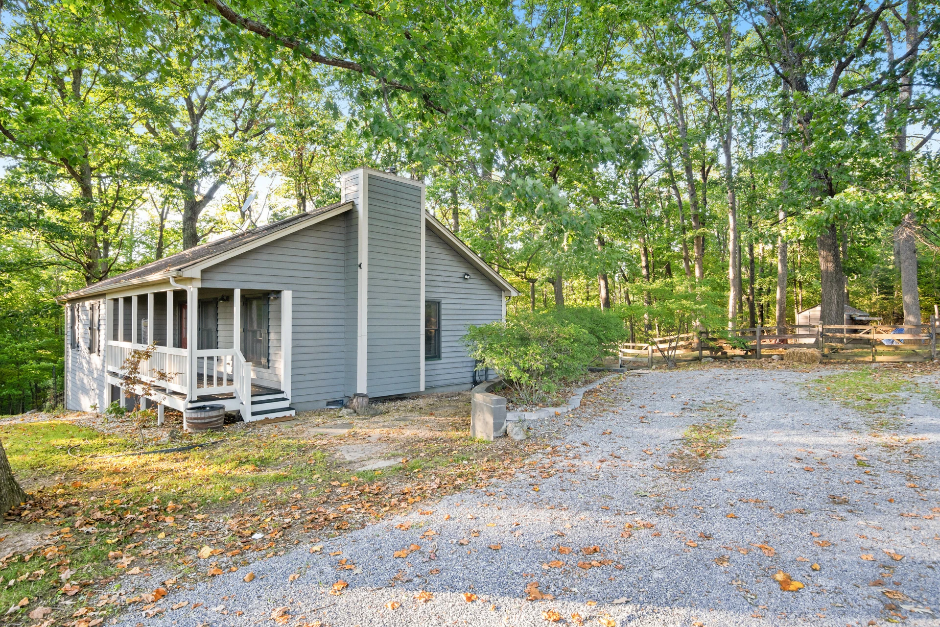 7601 Bending Oak DR - Photo 6