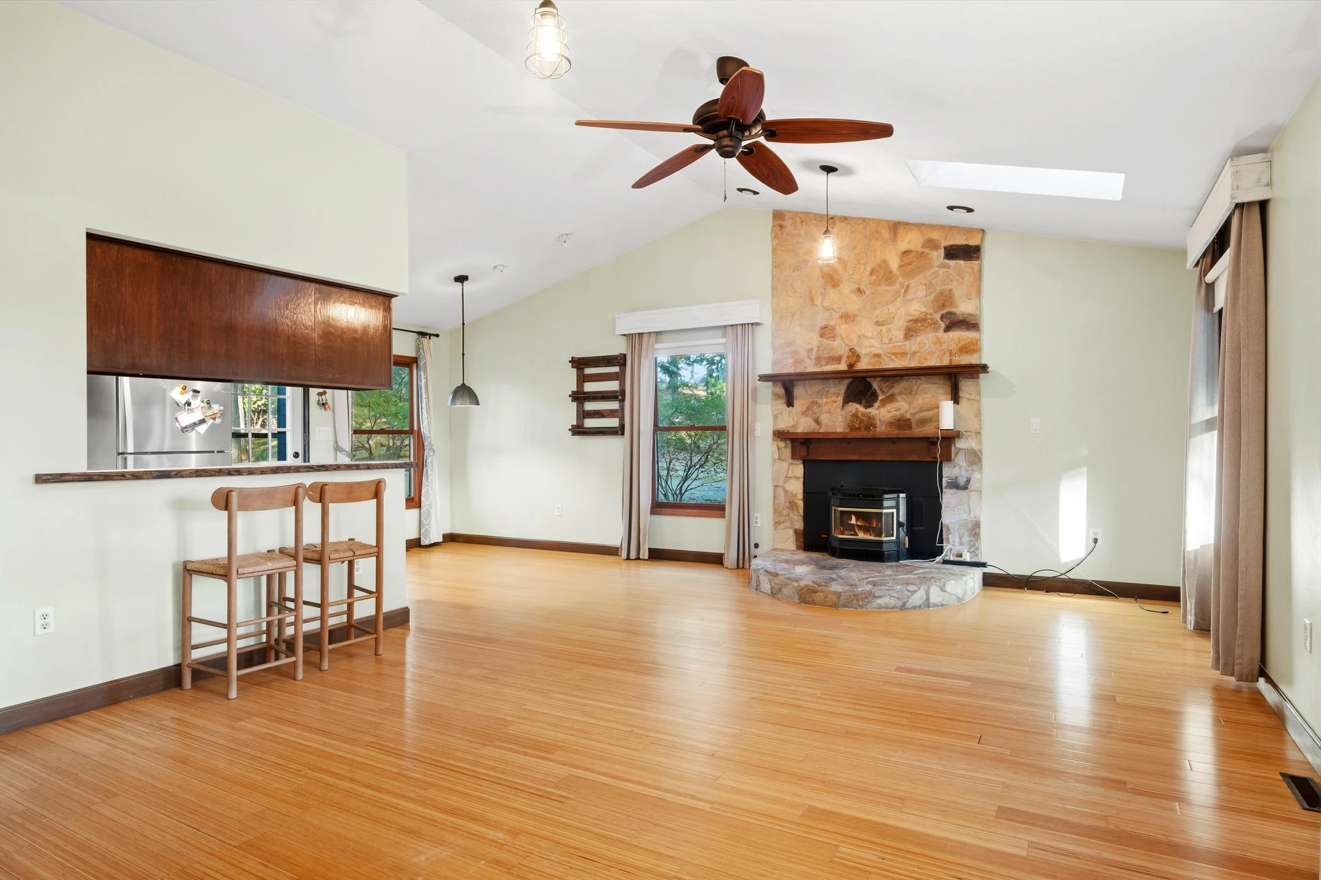 7601 Bending Oak DR - Photo 18