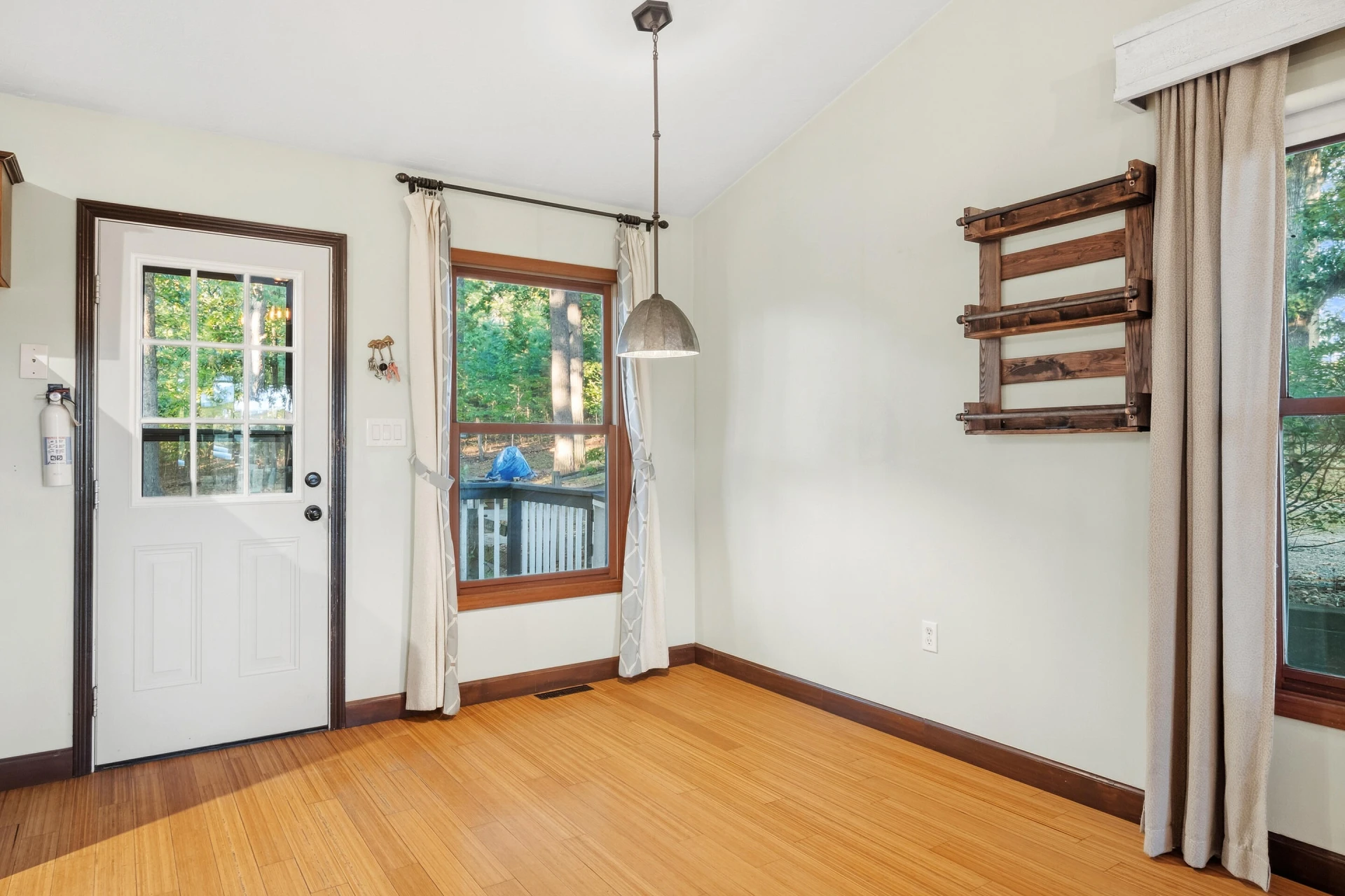 7601 Bending Oak DR - Photo 22