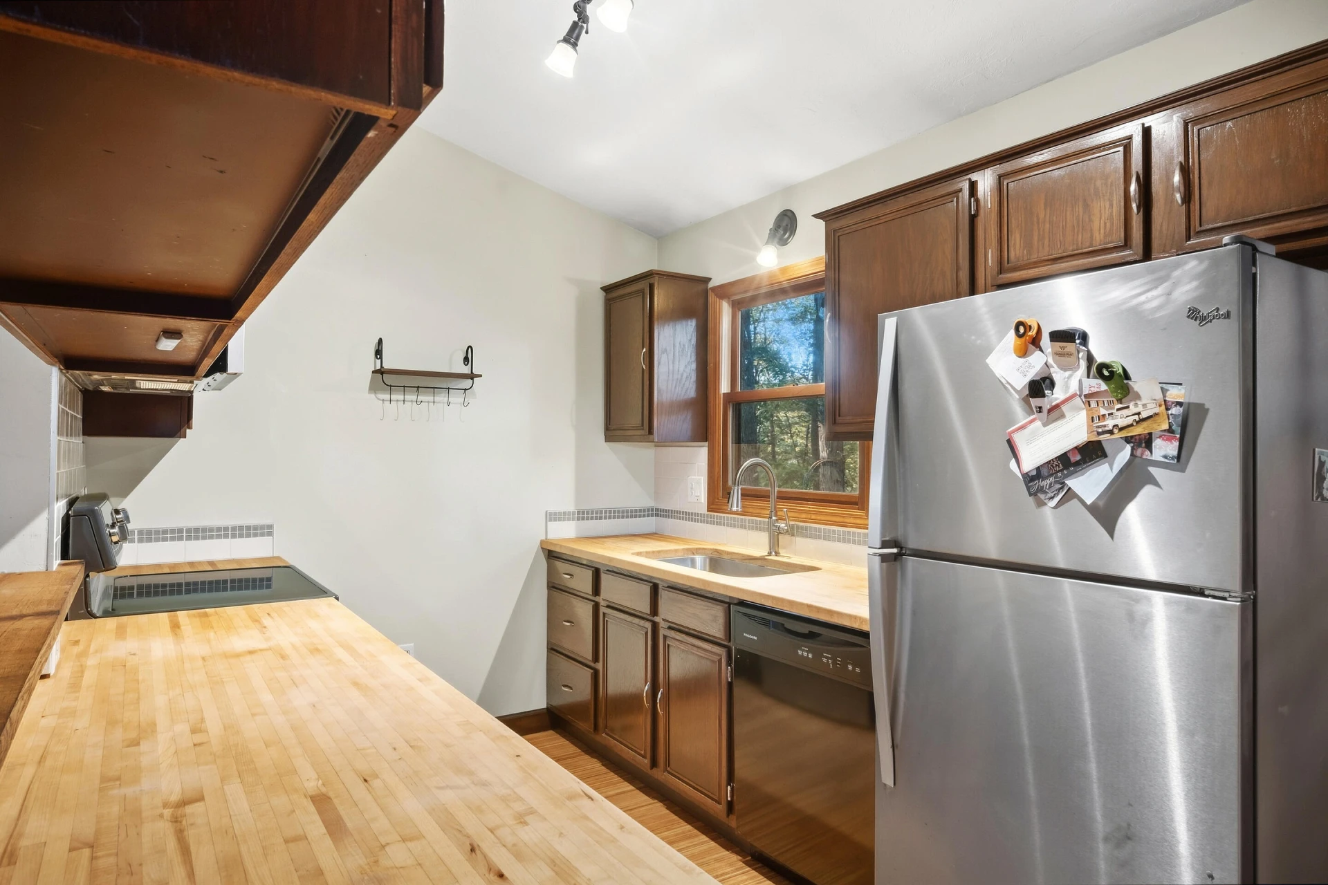 7601 Bending Oak DR - Photo 25