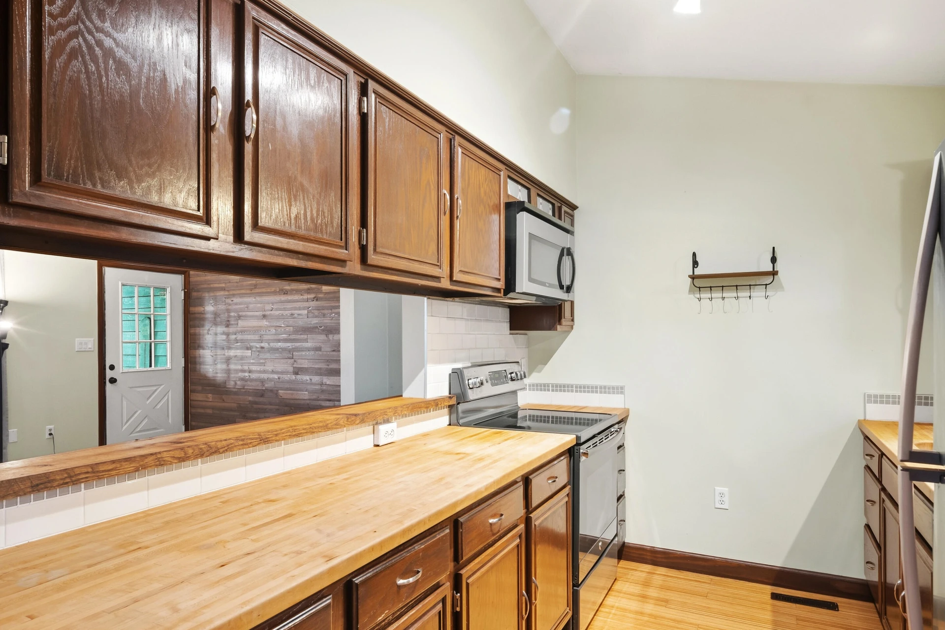 7601 Bending Oak DR - Photo 26