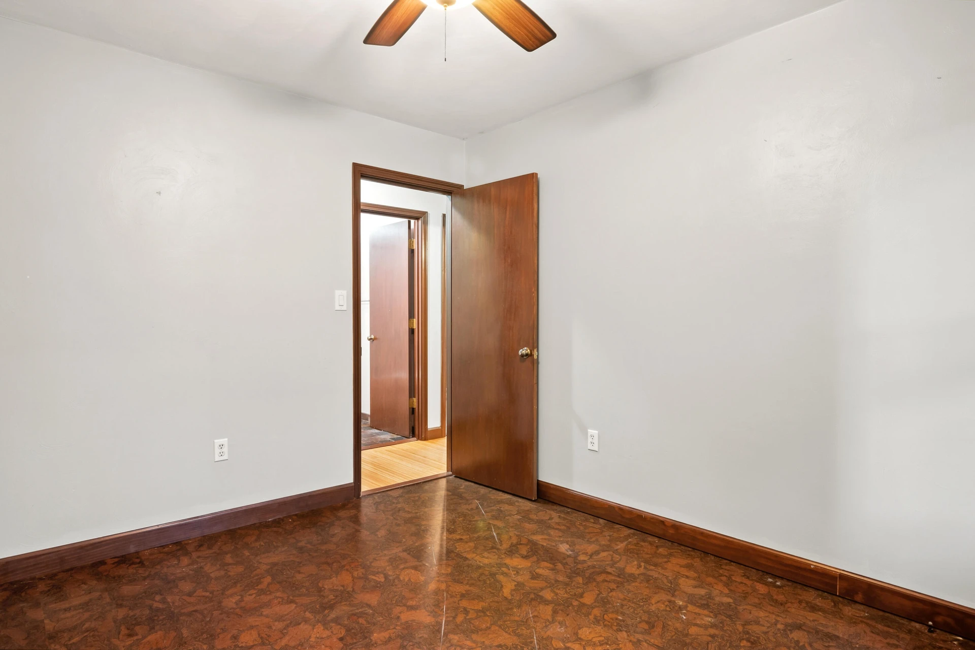 7601 Bending Oak DR - Photo 37
