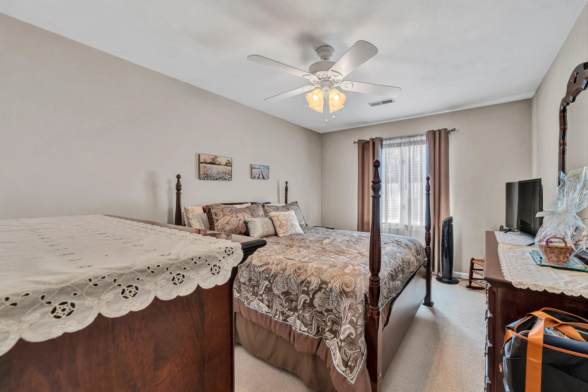 3394 Londonderry LN - Photo 21