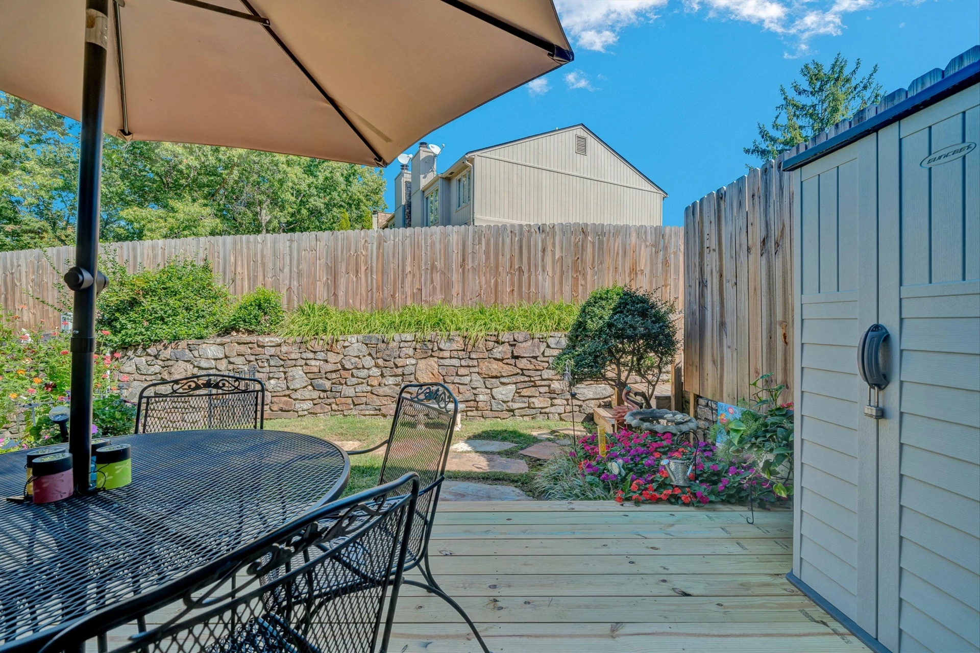 3394 Londonderry LN - Photo 30