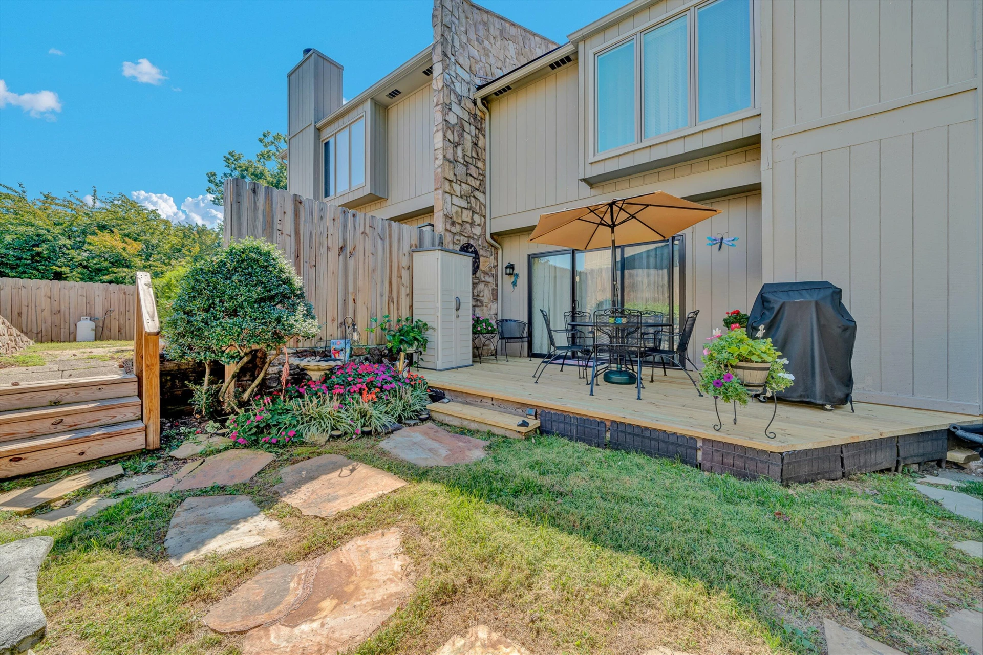 3394 Londonderry LN - Photo 31