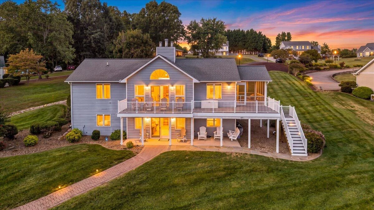 95 Royal CT - Photo 3
