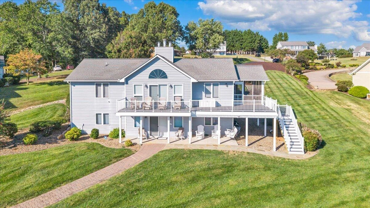 95 Royal CT - Photo 4