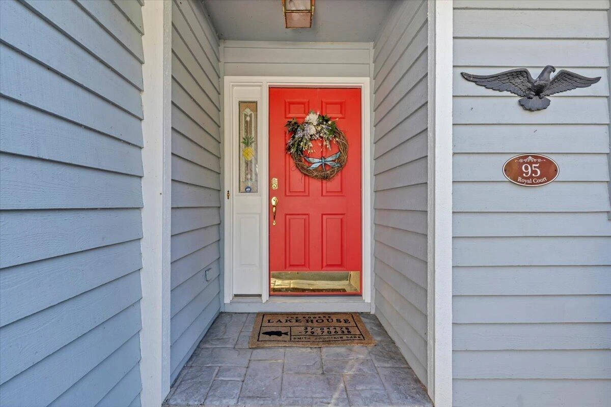 95 Royal CT - Photo 9