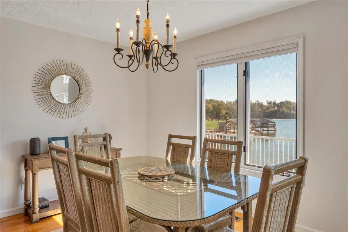 95 Royal CT - Photo 15