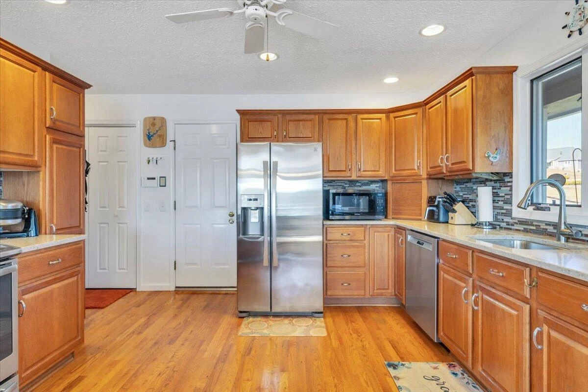 95 Royal CT - Photo 23