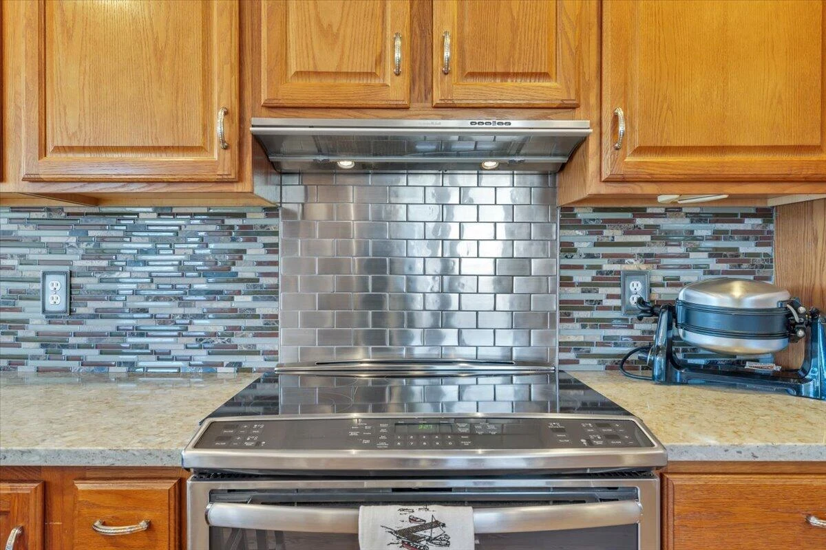95 Royal CT - Photo 26
