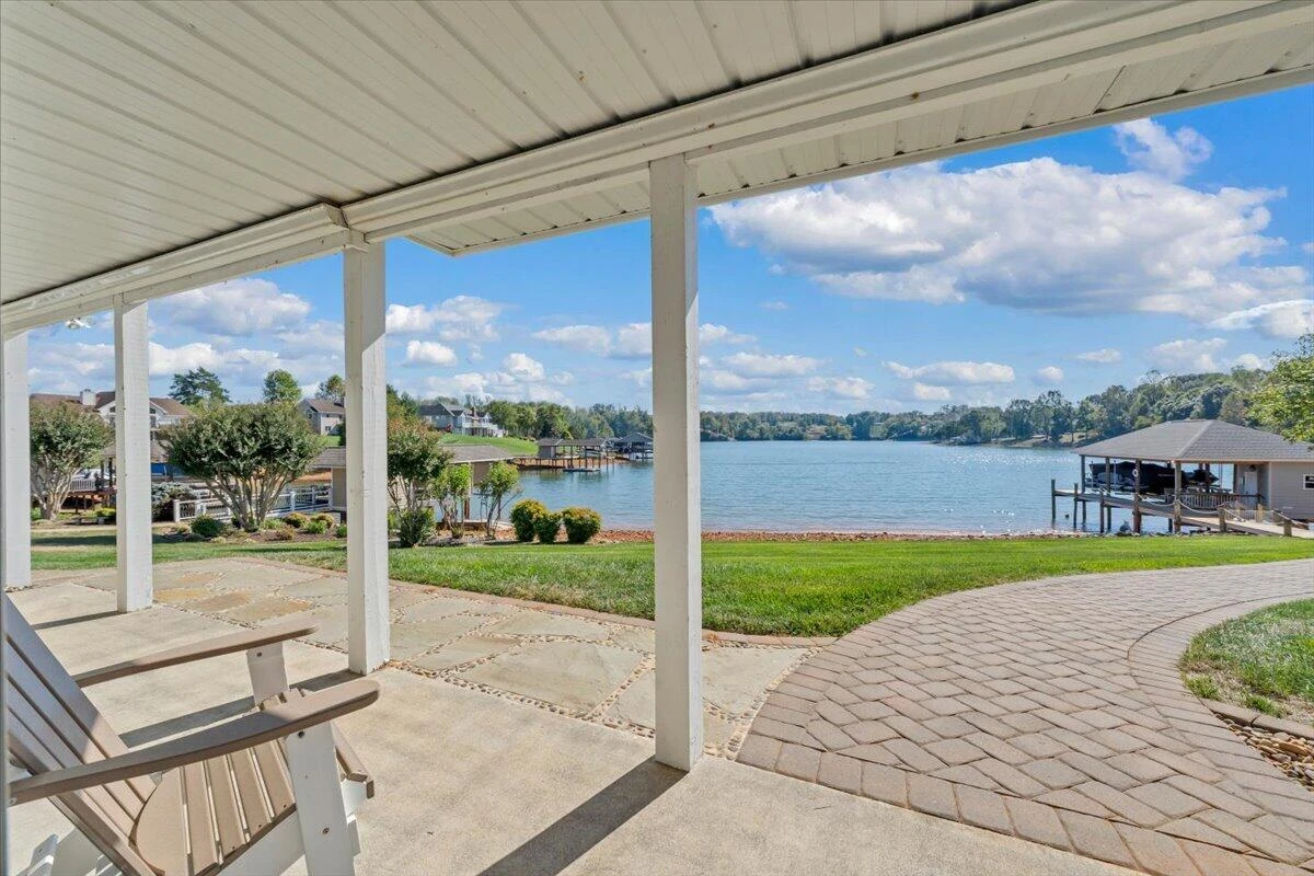 95 Royal CT - Photo 58