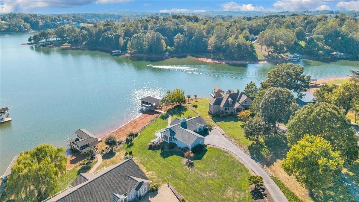 95 Royal CT - Photo 71