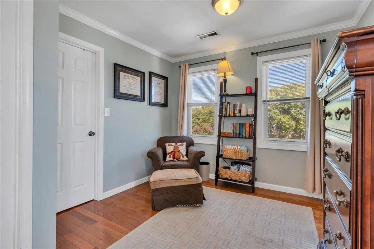 2517 Montgomery AVE SW - Photo 27