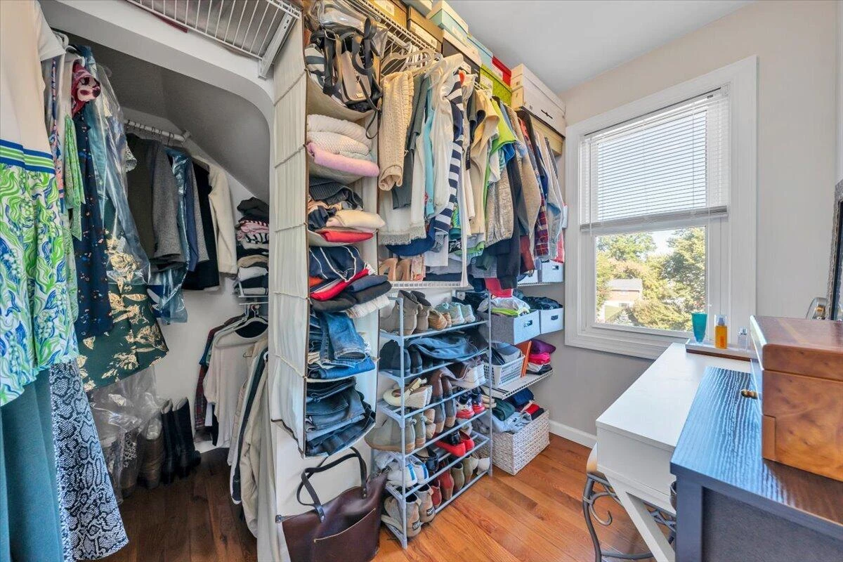 2517 Montgomery AVE SW - Photo 28