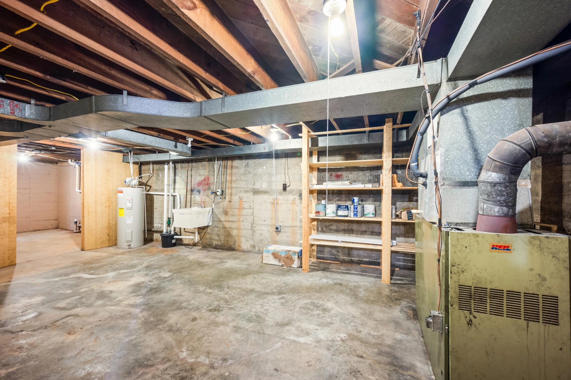 1435 Belmont DR - Photo 28