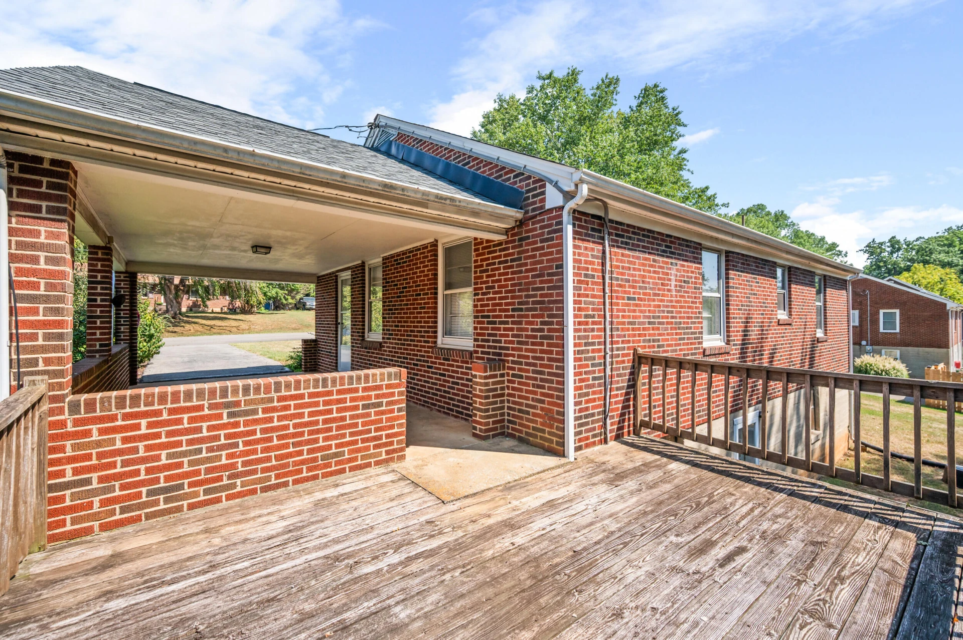 1435 Belmont DR - Photo 39
