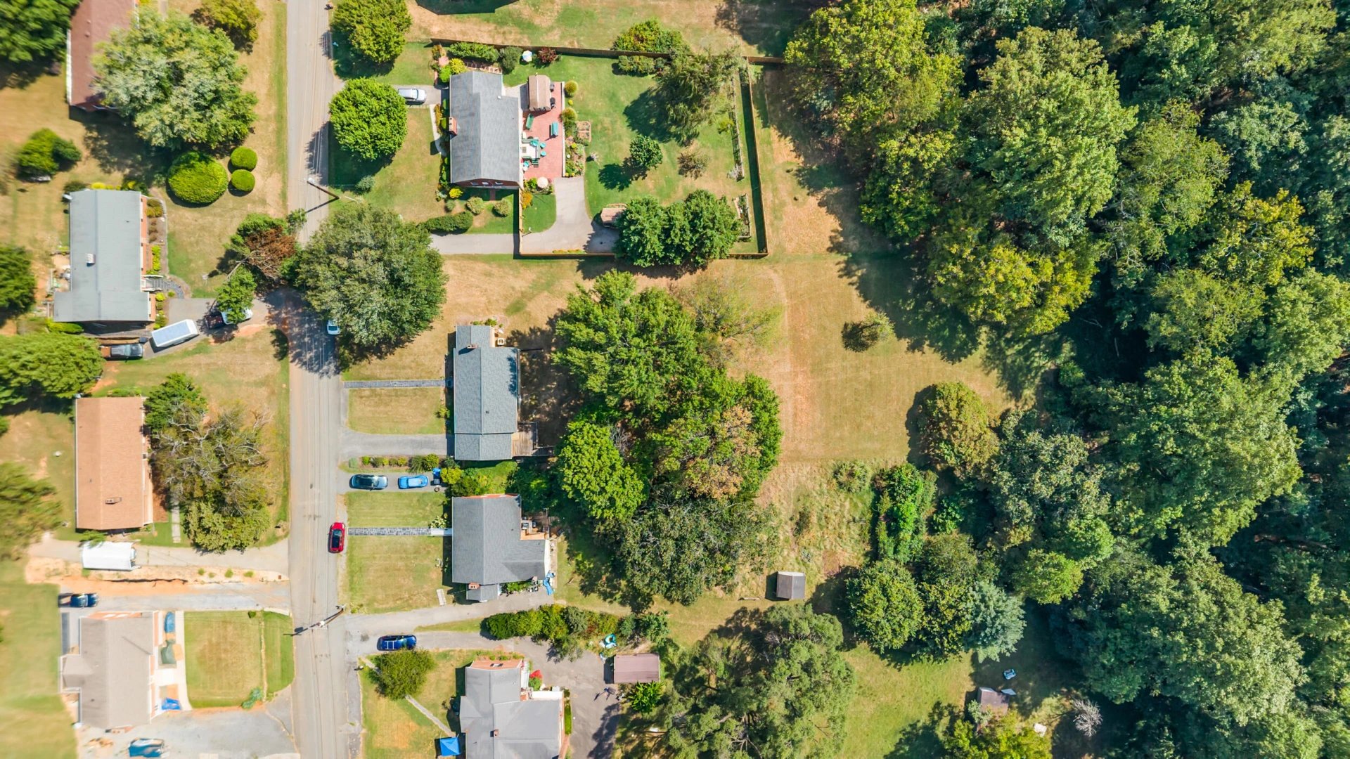 1435 Belmont DR - Photo 50