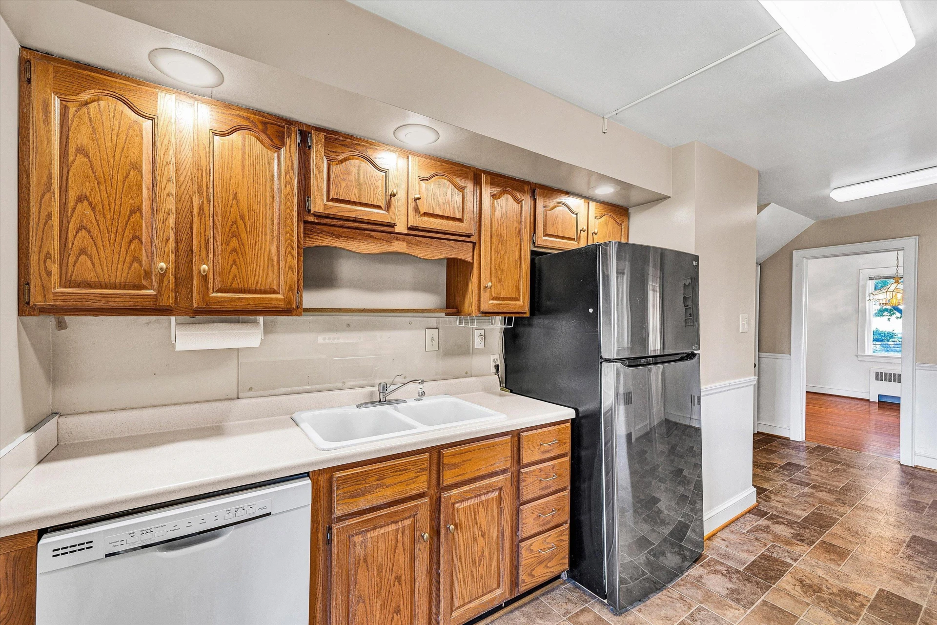 826 Maryland AVE - Photo 7
