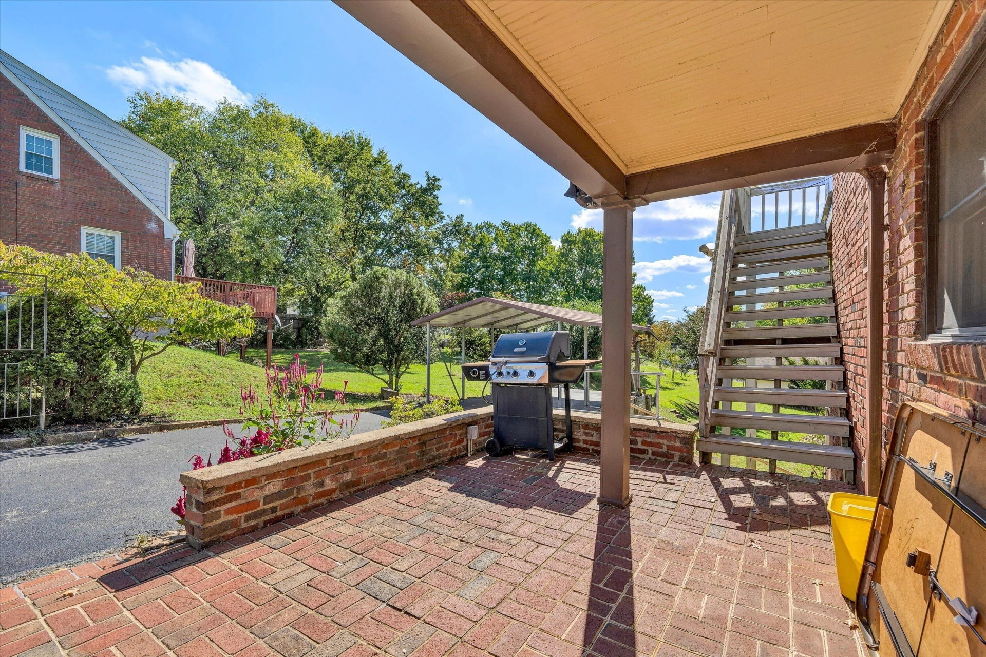 826 Maryland AVE - Photo 29