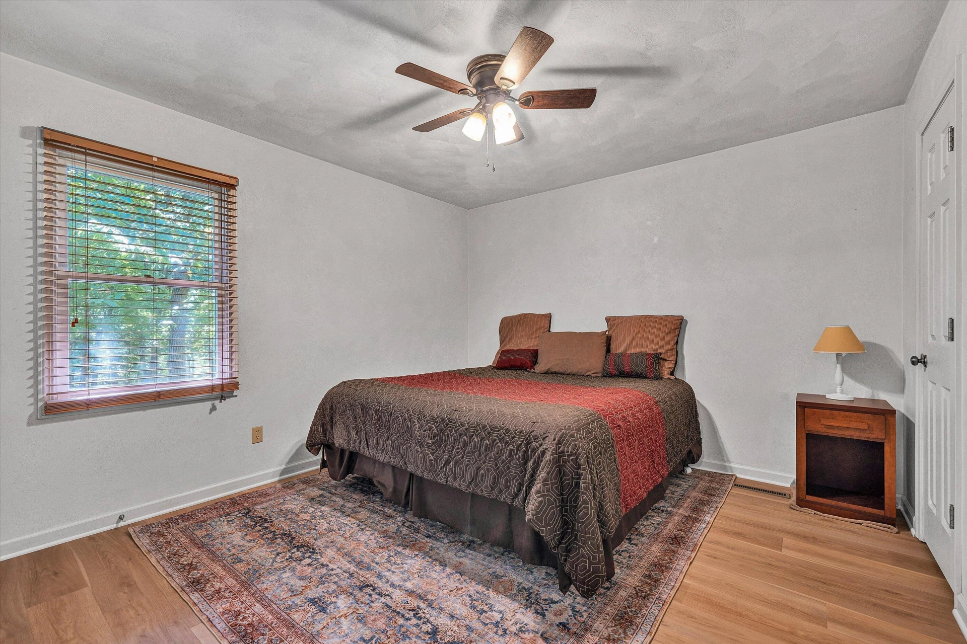 1264 JAMESTOWN RD - Photo 16