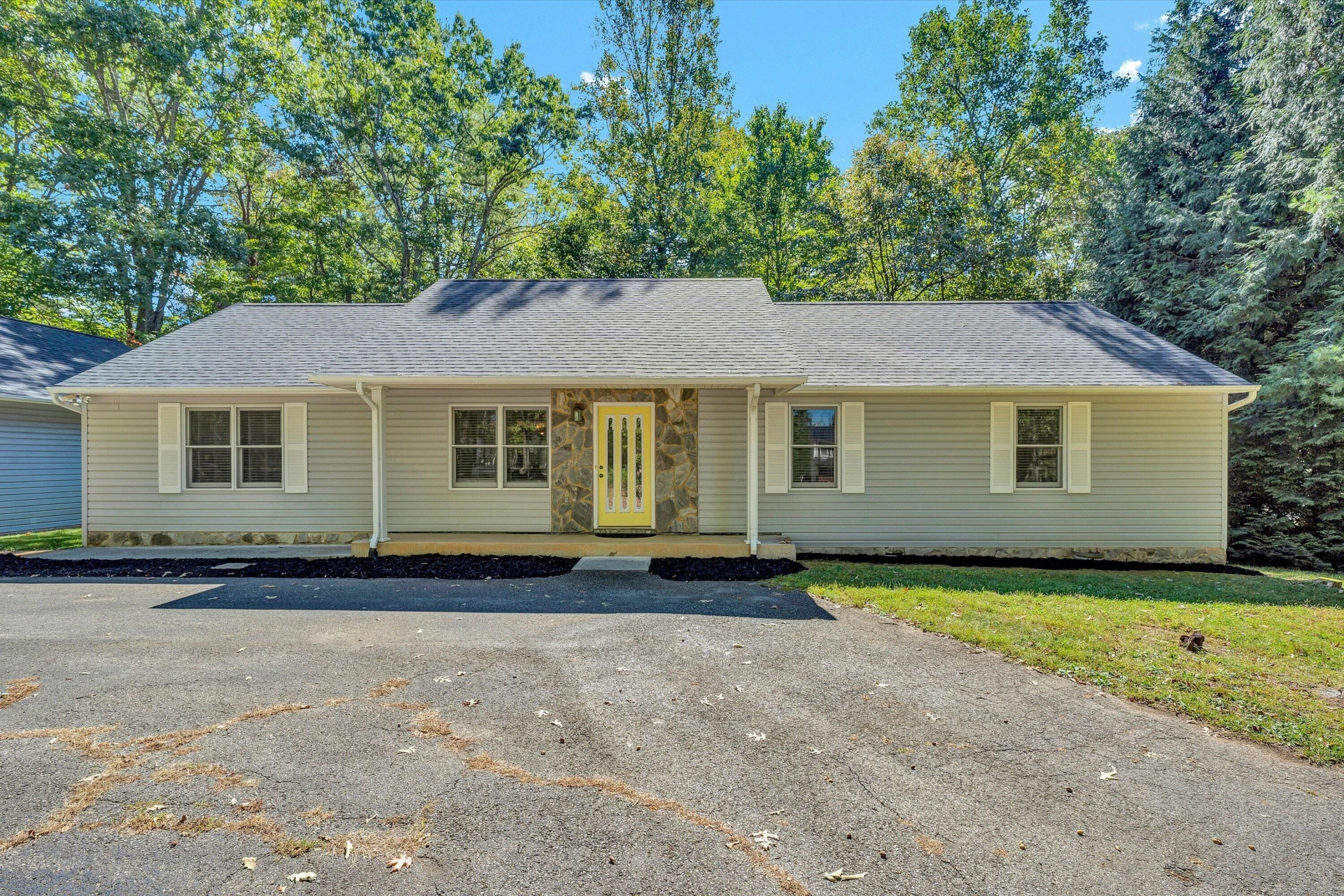 1264 JAMESTOWN RD - Photo 32