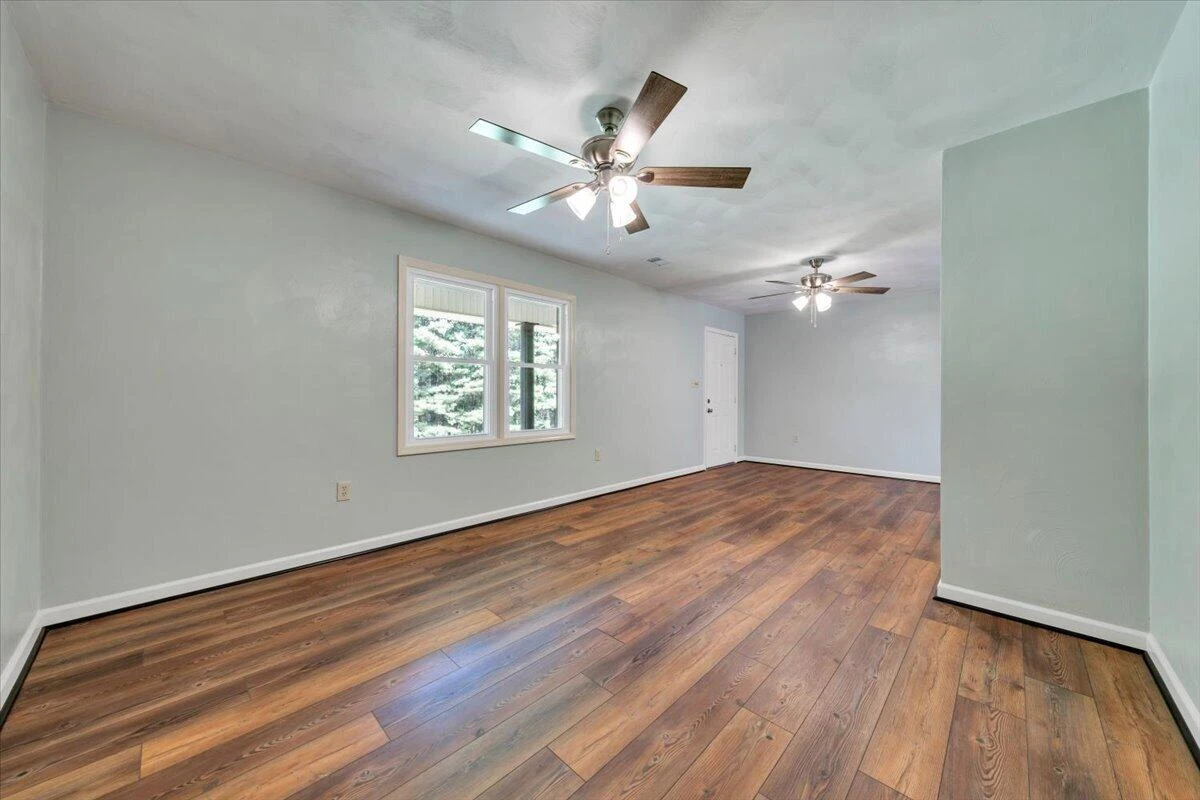 698 Hummingbird LN SE - Photo 8