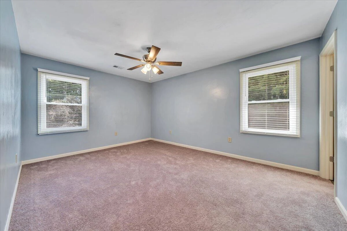 698 Hummingbird LN SE - Photo 19