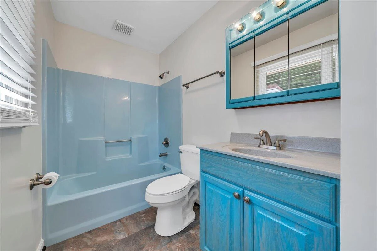 698 Hummingbird LN SE - Photo 22