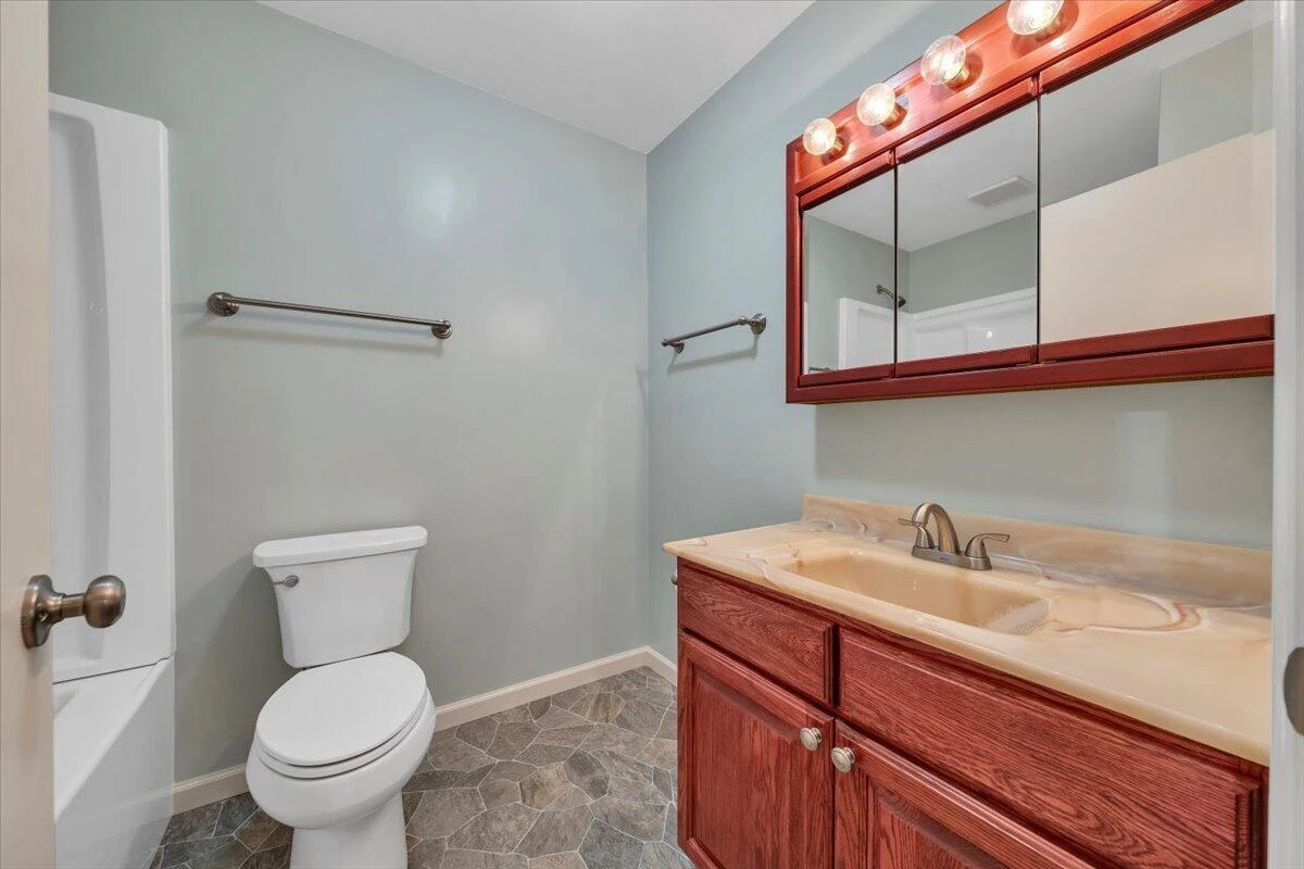 698 Hummingbird LN SE - Photo 26